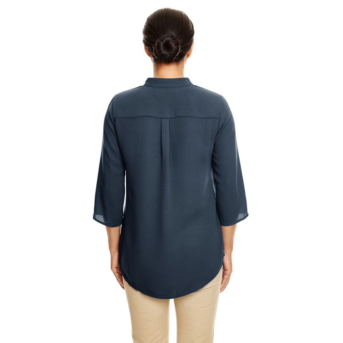 Devon & Jones Women's Navy Perfect Fit 3/4-Sleeve Crepe Tunic - Stand Out in Style!
